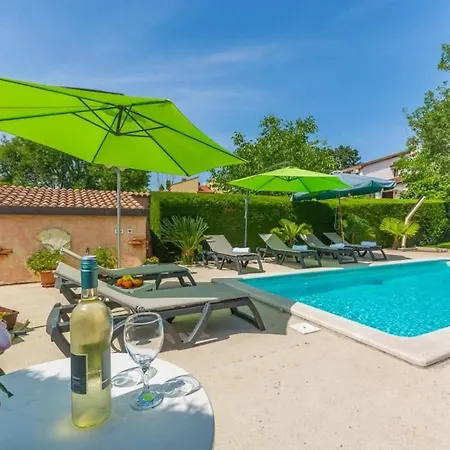 In With Terrace, Air Conditioning, W-lan, Washing Machine 4928-11 בית נופש