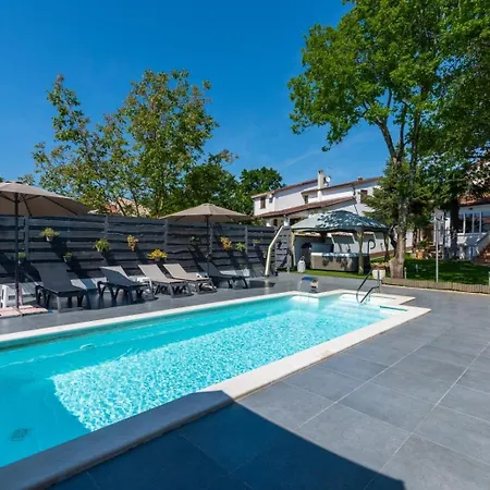 In With Terrace, Air Conditioning, W-lan, Washing Machine 4928-11 *