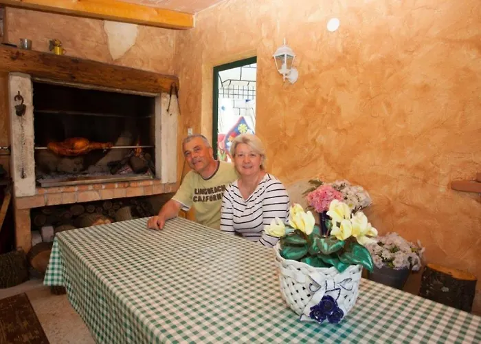 Nyaraló In With Terrace, Air Conditioning, W-lan, Washing Machine 4928-11