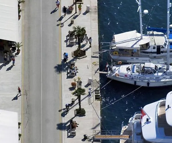 Feriehus In With Terrace, Air Conditioning, W-lan, Washing Machine 4928-11