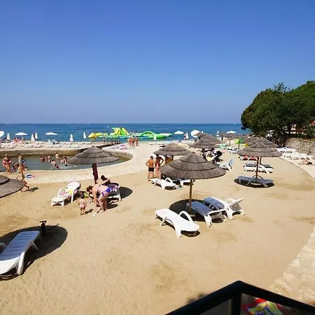 In With Terrace, Air Conditioning, W-lan, Washing Machine 4928-11 Holiday home