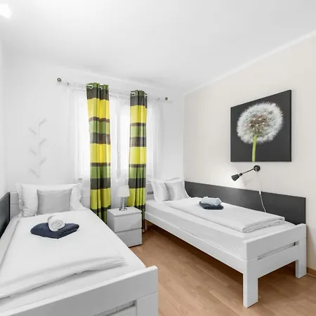 Holiday home In With Terrace, Air Conditioning, W-lan, Washing Machine 4928-11