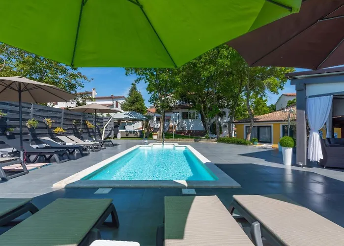 In With Terrace, Air Conditioning, W-lan, Washing Machine 4928-11 *